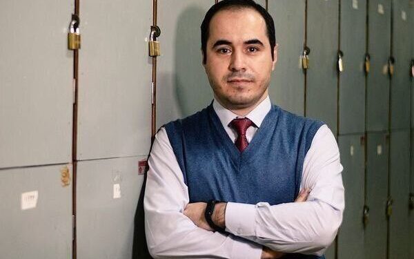 حسین رونقی بعد از آزادی موقت به بیمارستان منتقل شد