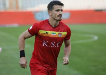 وریا غفوری با وثیقه از زندان آزاد شد